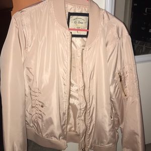 Bomber jacket